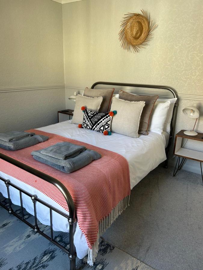 Sea Song Cottage 布罗德斯泰 外观 照片