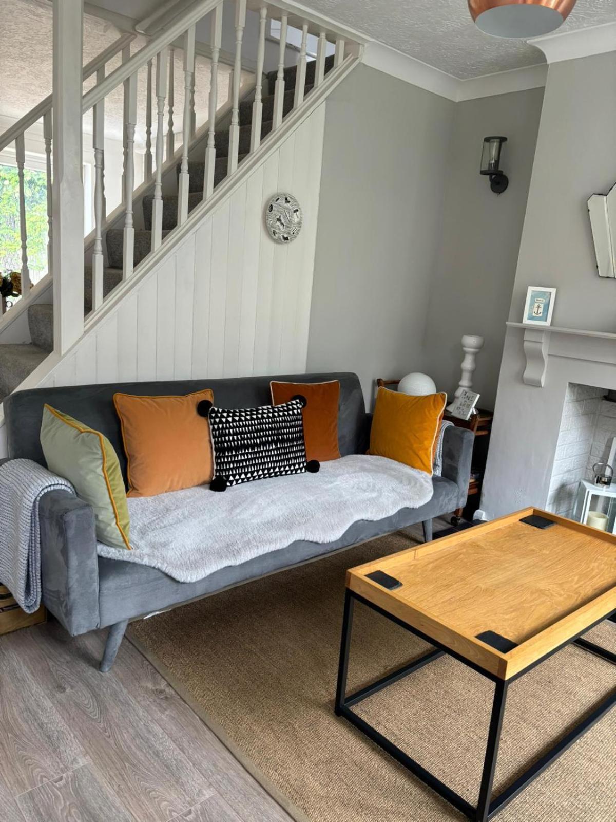 Sea Song Cottage 布罗德斯泰 外观 照片